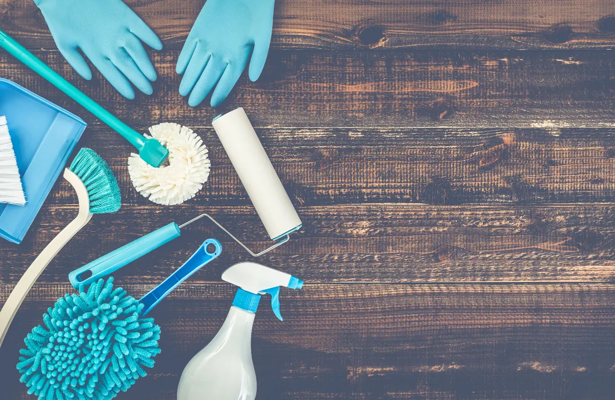 会わずに感動を届ける！セルフチェックイン民泊で失敗しない清掃の工夫と注意点