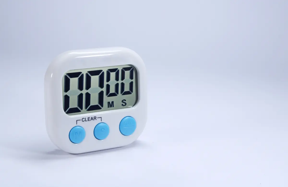 チェックアウト後の限られた時間で差がつく！民泊清掃の効率ルーティン完全ガイド