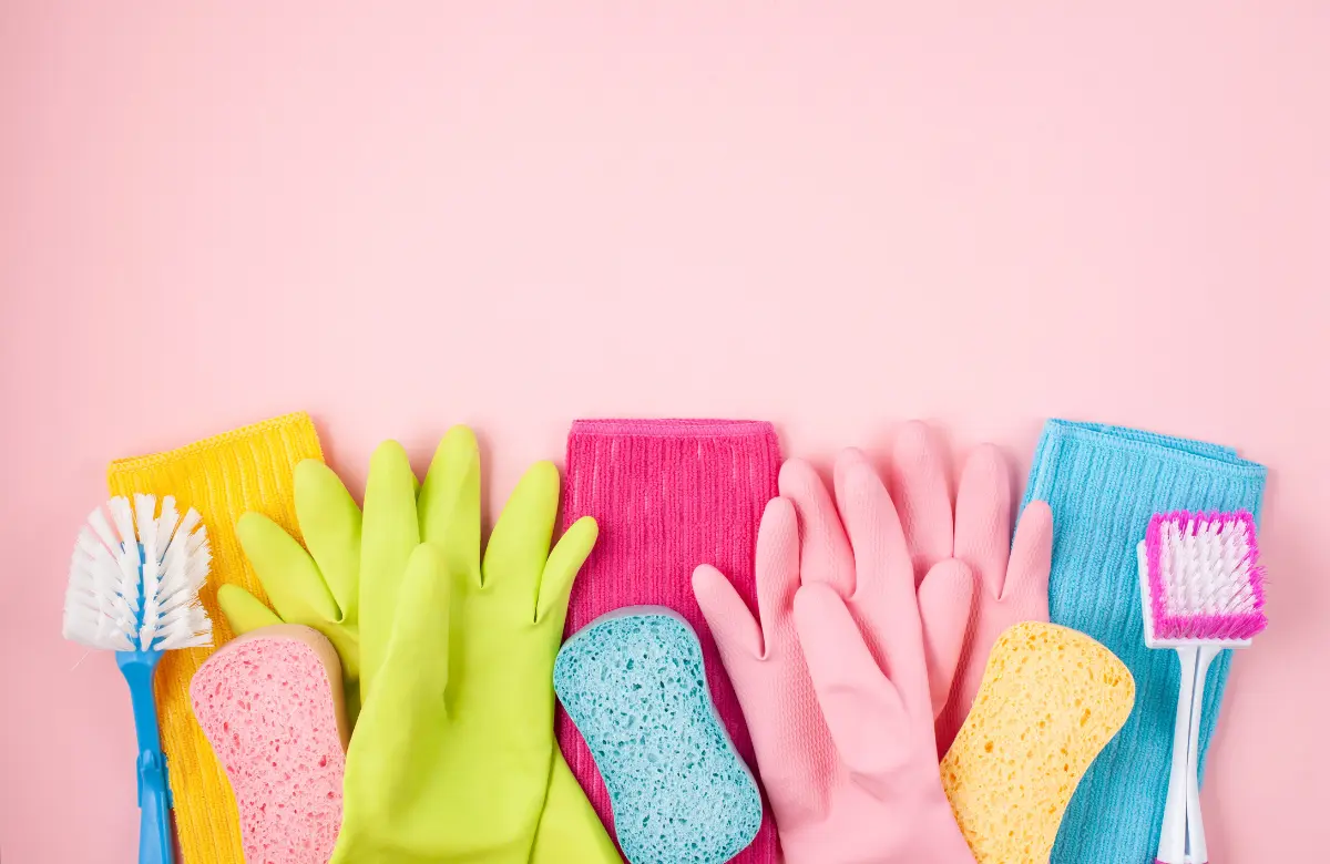 清掃代行って本当にコスパいいの？自分で掃除 vs 外注、徹底比較してみた